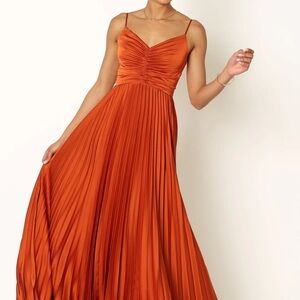 Petal and pup Naira pleated maxi dress size 8 sunset orange new w/ tags sold out